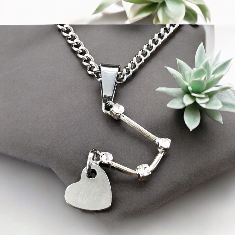 🆕 Aquarius Crystal Constellation Heart Necklace Alloy/Stainless Steel